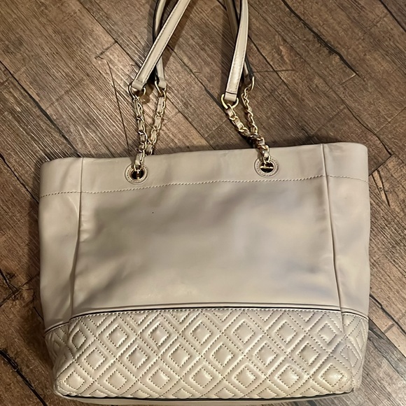 Tory Burch Fleming Genuine Leather Shoulder Bag🔥 - Picture 14 of 17